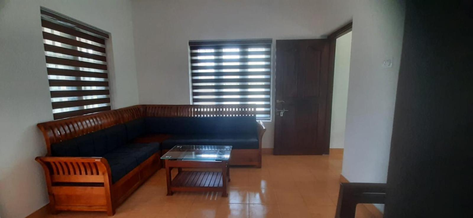 Janiro Tea Trees Villas Vythiri Bilik gambar